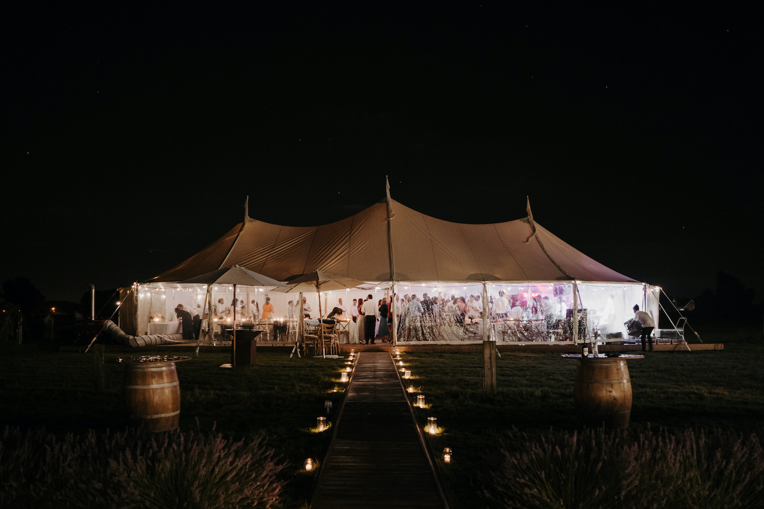 Eerste foto van fotoalbum "Trouwfeest Sint-Gillis-Waas"